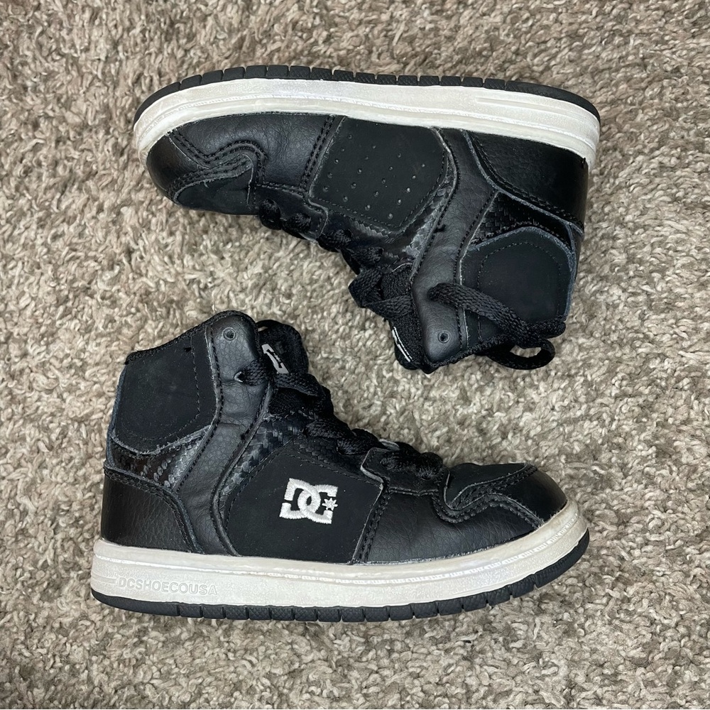 DC Spark High RS Black Leather Size: 7